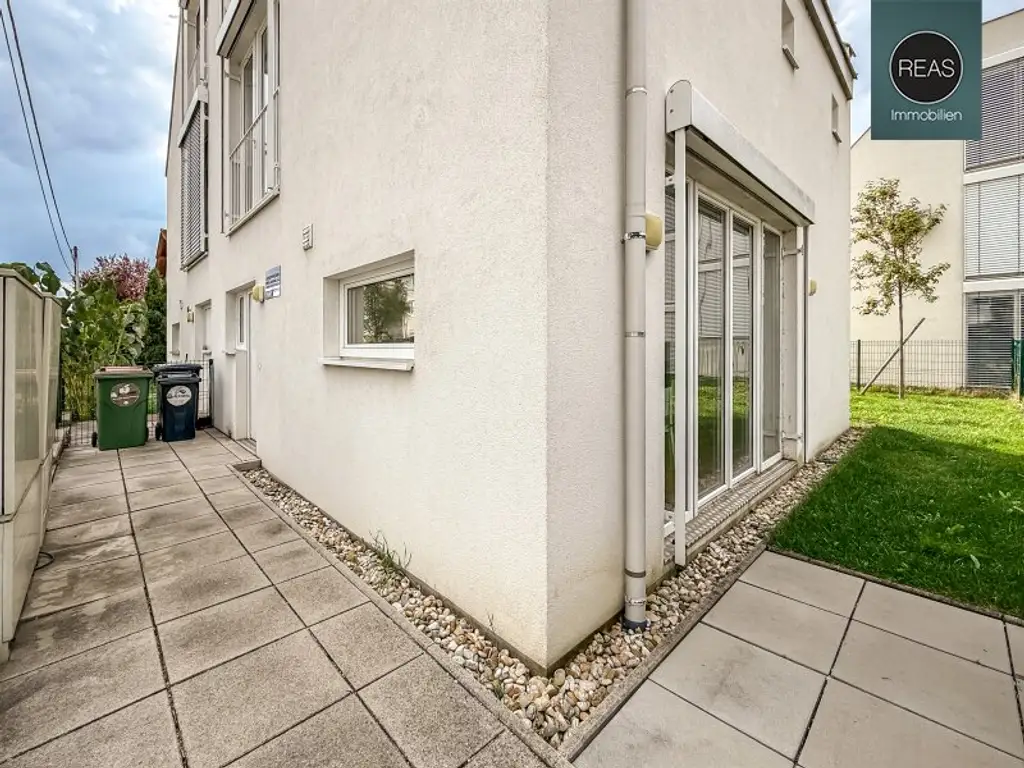 Provisionsfrei: Sehr gut ausgestattete Doppelhaushälfte mit Garten beim Theresa-Tauscher-Park! 5 Min. zum Donau Zentrum. 10 Min. zur UNO City. Parkplatz verfügbar!
