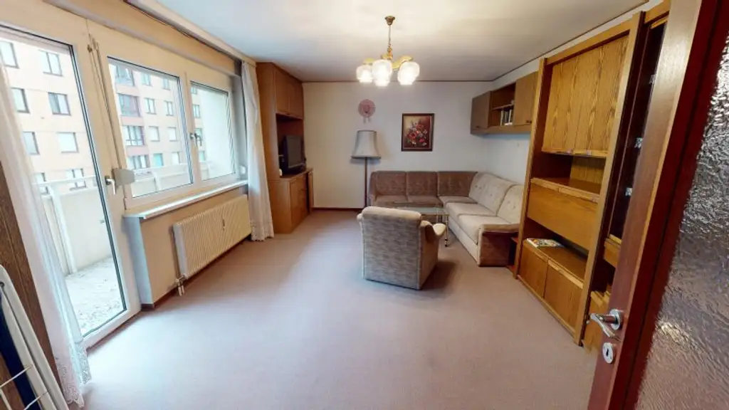 Charmante 3-Zimmer-Wohnung mit Loggia und Stellplatz in 1100 Wien – Jetzt zugreifen!