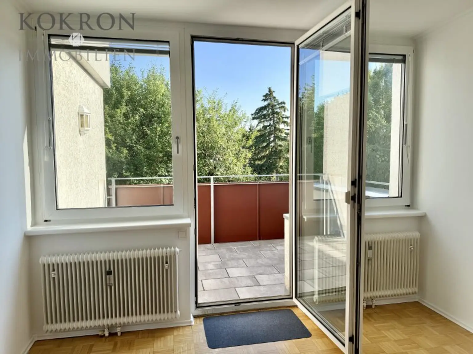 Vom Wohnzimmer auf die Terrasse
