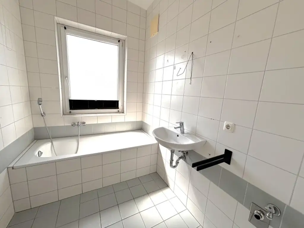 Barrierefreie 4 Zimmer Wohnung mit 2 Terrassen - heller, großzügiger Grundriss