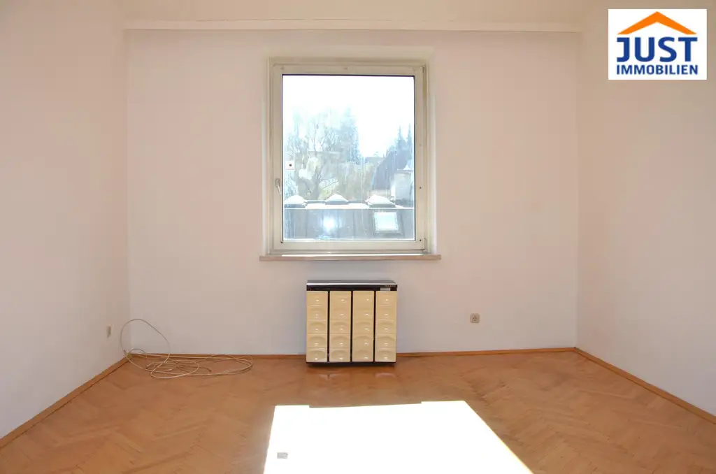 HELLE 2-ZIMMERWOHNUNG NÄHE HAUPTBAHNHOF