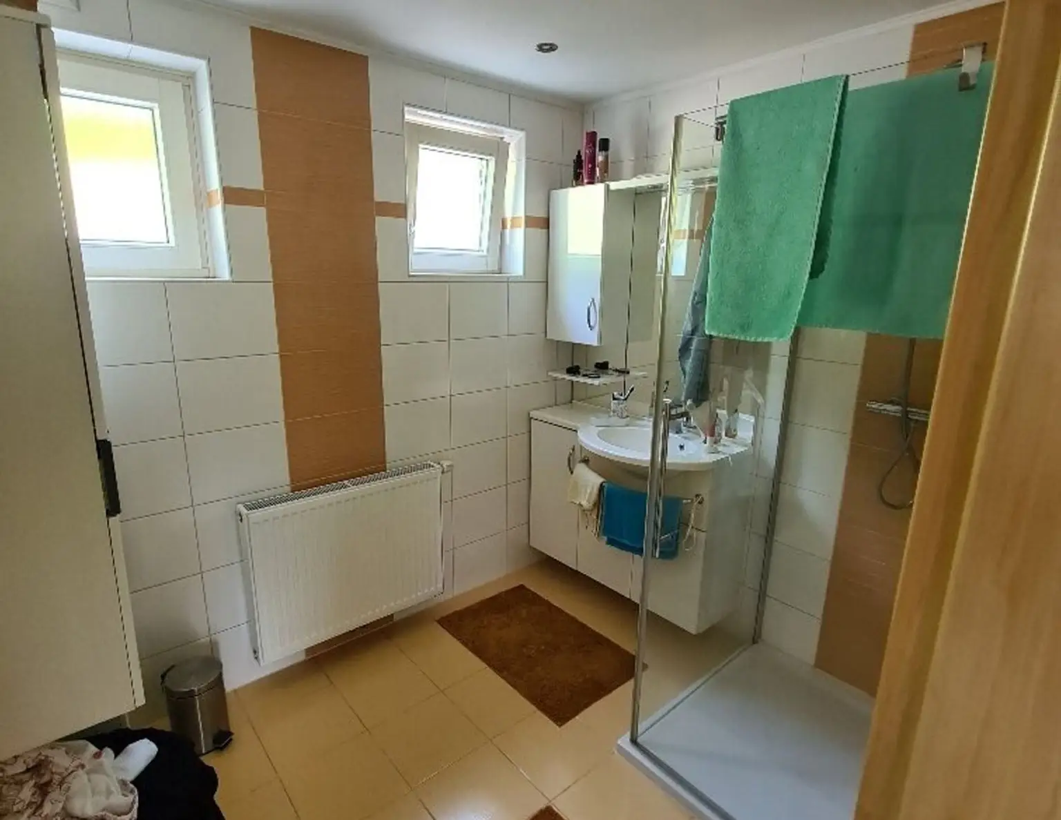 Wohnhaus mit eigener Wasserquelle!