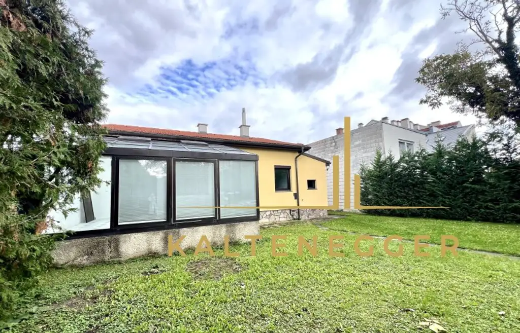 Vösendorf : Büro- und Praxisräume / Zwei sanierte Einheiten