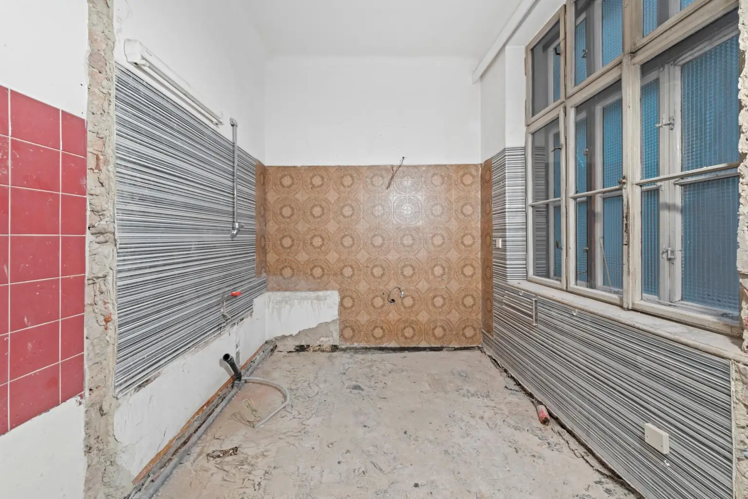 mögliches Bad und Küche