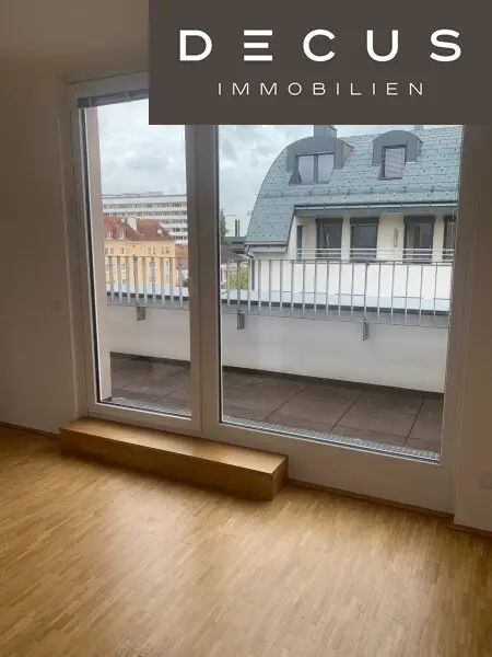 4-ZIMMER | LUXUS IM HERZEN DER STADT | TRAUMHAFTE DG-WOHNUNG | ROOFTOP-TERRASSE - AB SOFORT
