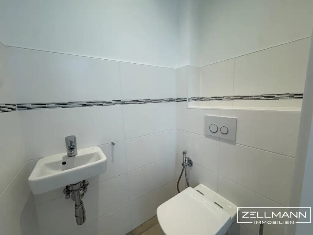 Großzügige Altbauwohnung mit Lift und Top-Ausstattung | ZELLMANN IMMOBILIEN