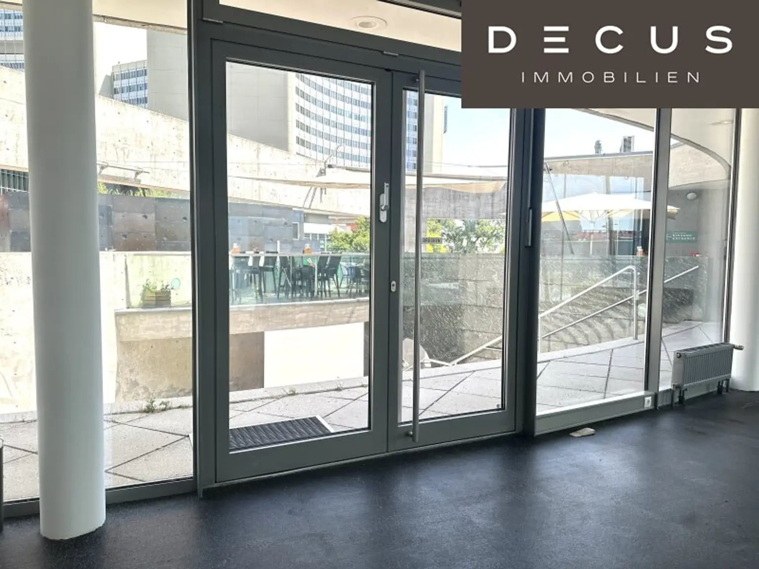 + + + DC-BOX | gekühlte Büro- oder Geschäftsfläche an der U1 + + + DONAU CITY + + +