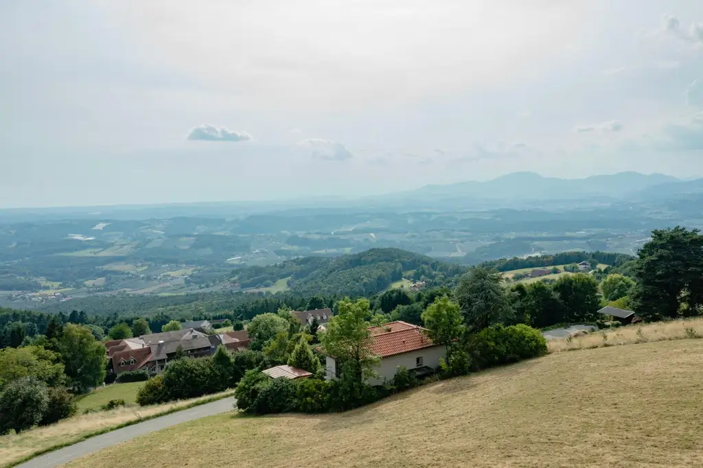 Einfamilienhaus am Kulm - "Ihr Rückzugsort mit unverbaubarem Fernblick."