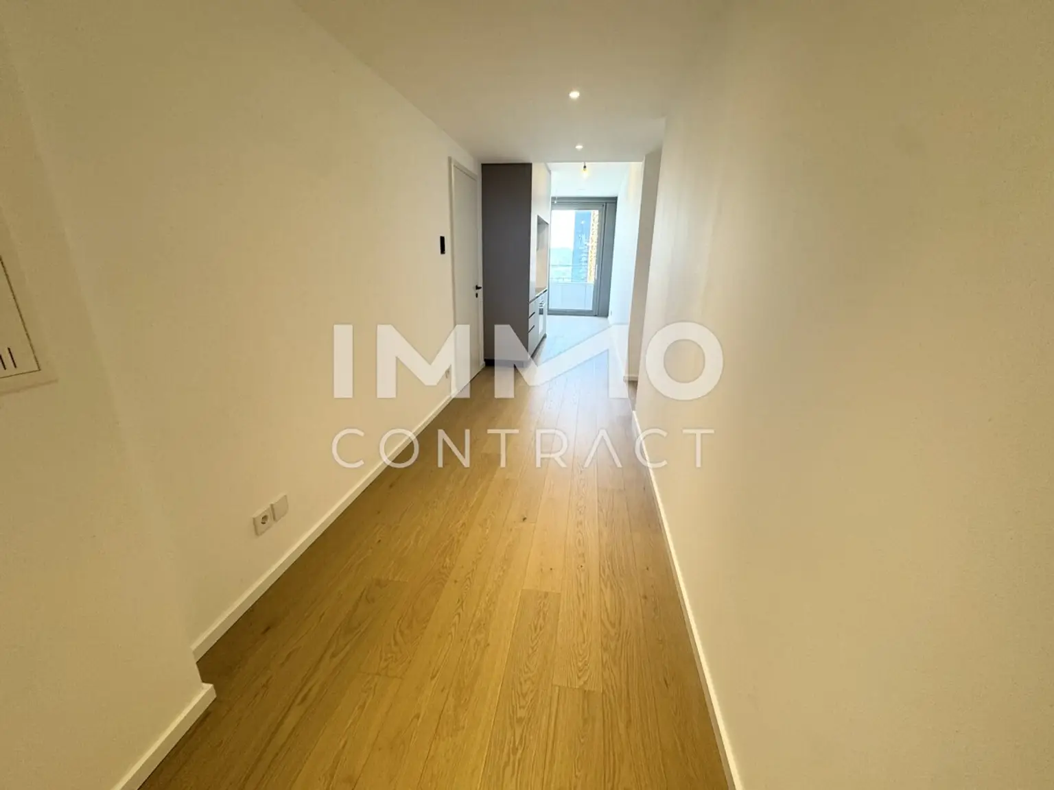ERSTBEZUG: Hervorragend ausgestattetes Studio-Apartment mit Ausblick – direkt bei der U1 Donauinsel!