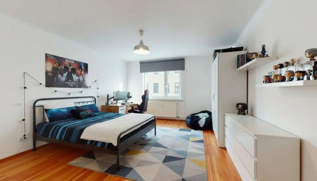 Gellertplatz - Sanierungsbedürftig - U-Bahn Nähe - Balkon optional