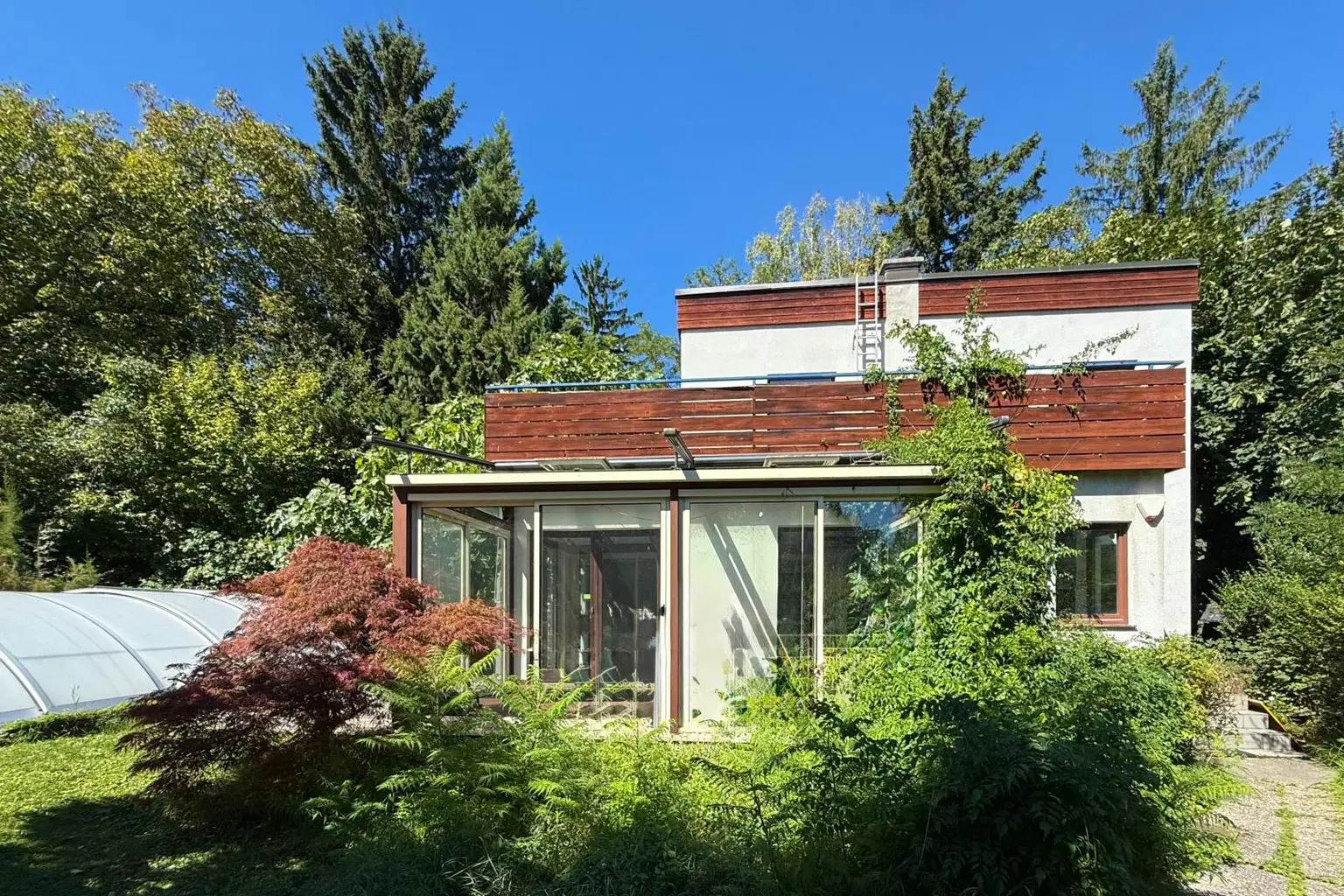 Traumhaftes Gartenparadies in Maurer BESTLAGE