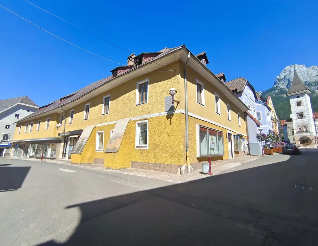 Historisches Wohn- Geschäftshaus kein Denkmalschutz - das "Seiler-Haus" im Herzen der Altstadt