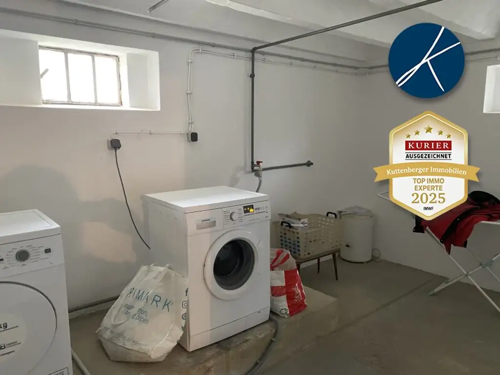 2 Zimmerwohnung in saniertem Haus in ruhiger Lage!