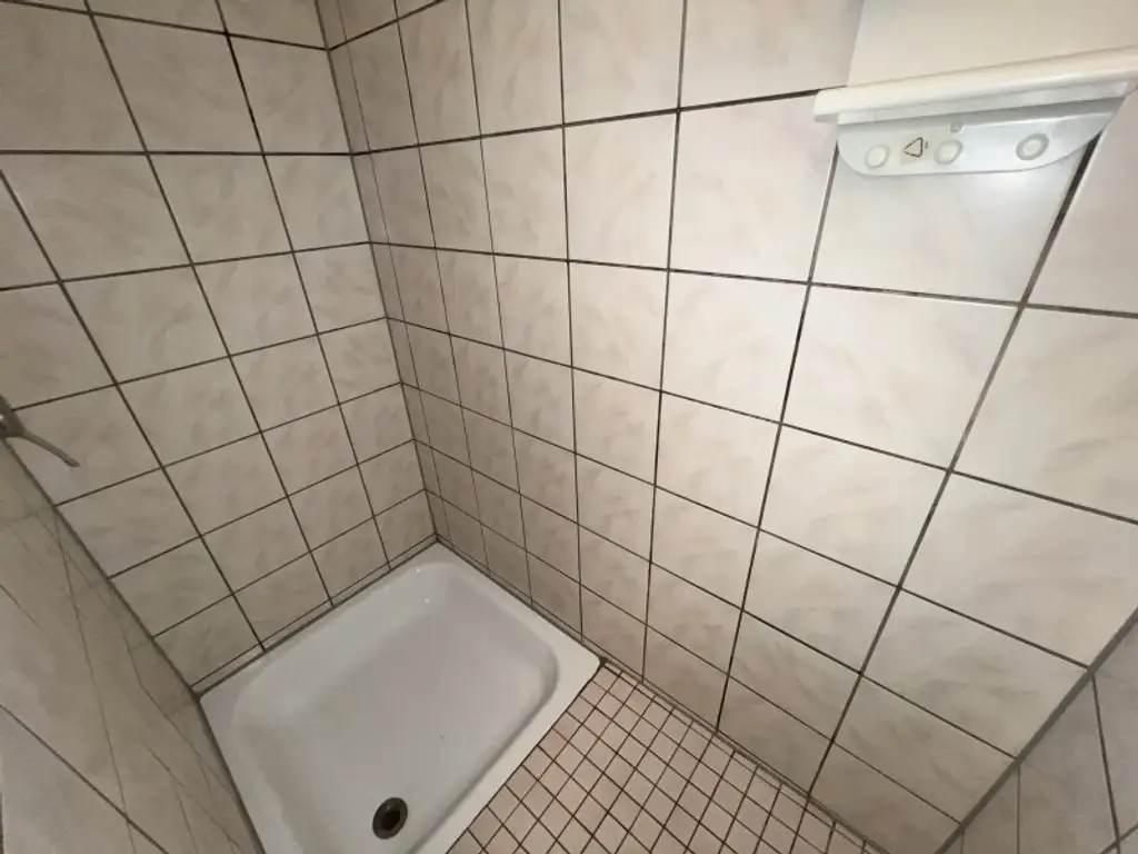 GÄSTEHAUS mit 17 abgeschlossenen Appartements zu vermieten!