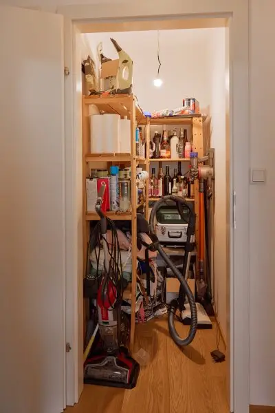 Sonnige 4 Zi Gartenwohnung in Ruhelage (S-Bahn Liesing Nähe) mit Garage