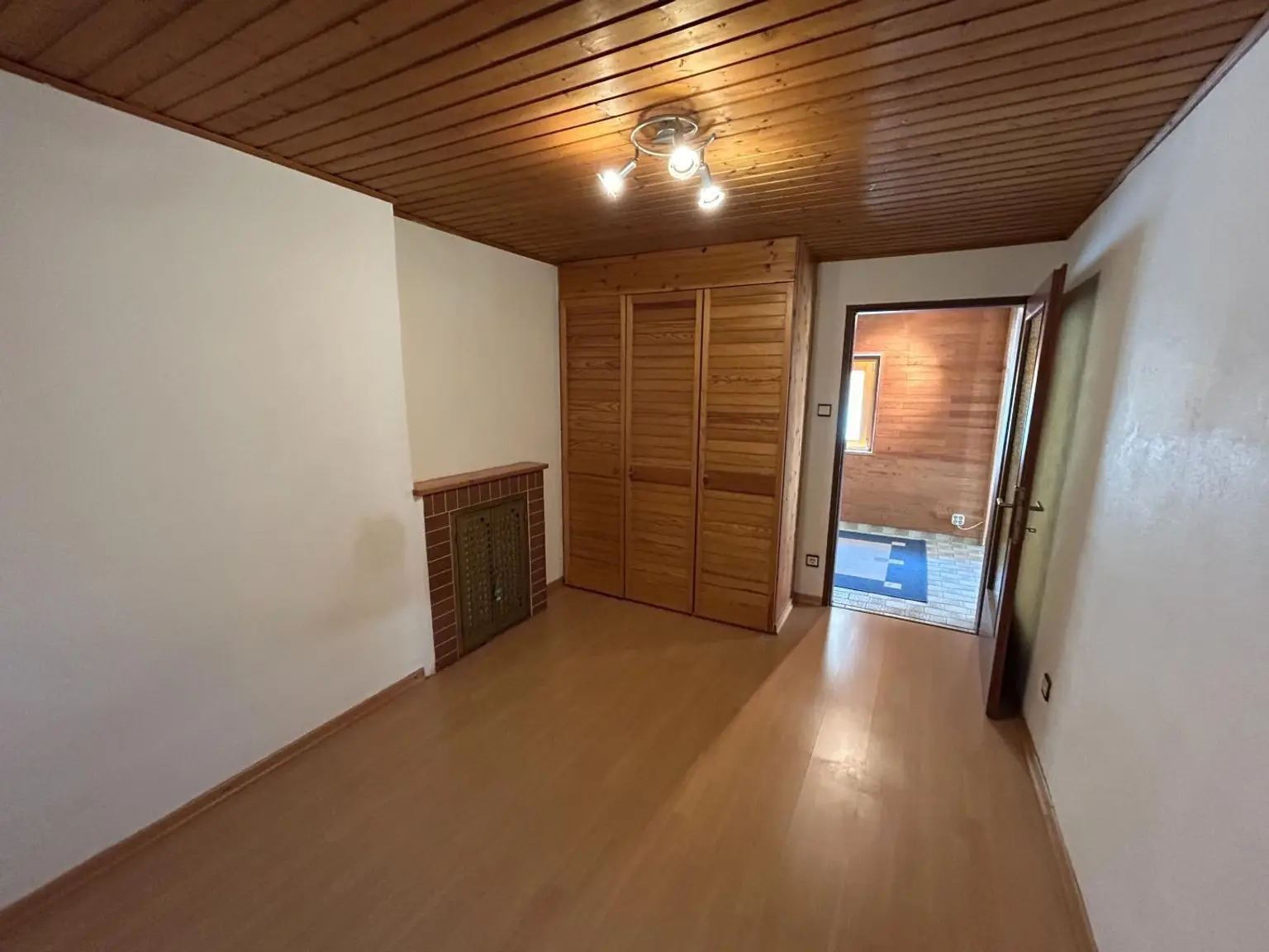 Schlafzimmer 2