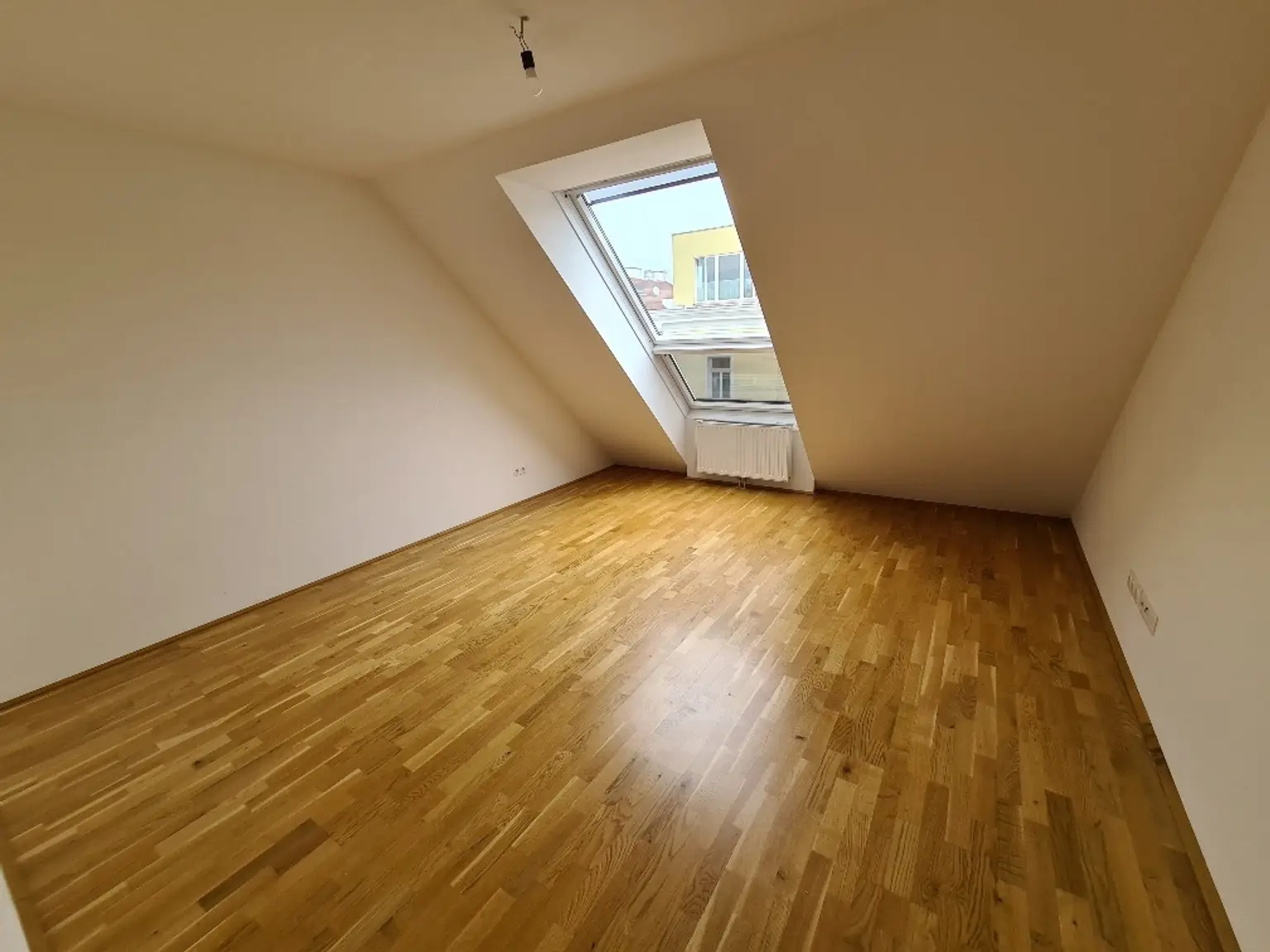 Zimmer  VI