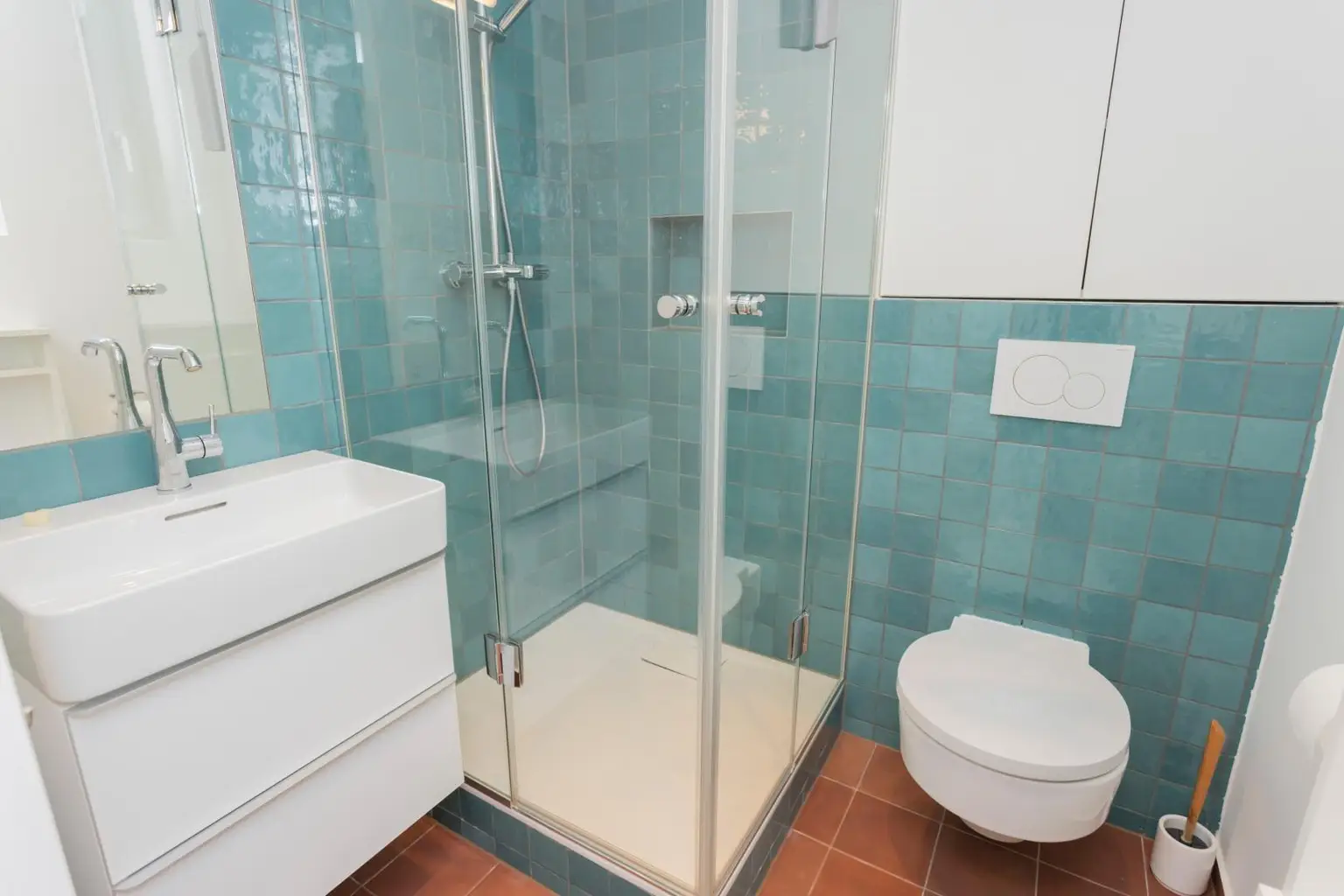 Exklusive Dachgeschoss-Maisonette mit 360° Wienblick und drei Terrassen - 1100 Wien