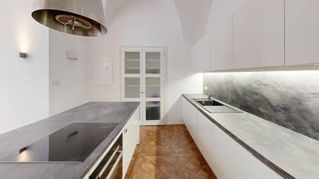 Stilvolle Altbauwohnung im Herzen Wiens, nahe Stephansplatz