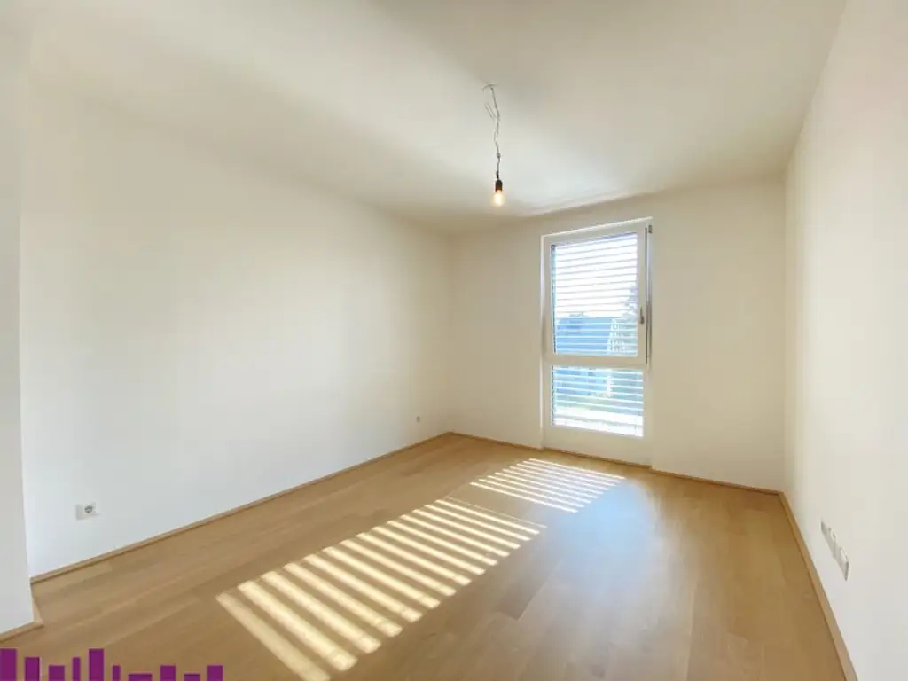 Großzügige 2 Zimmer mir riesiger Terrasse - hell und modern - super Lage!