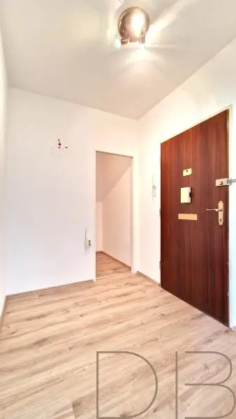 DB IMMOBILIEN | Moderne 33 m² Wohnung mit Blick ins Grüne !!!