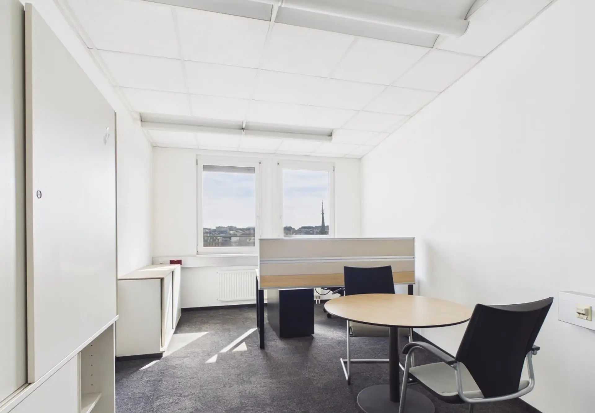 1120 Wien, U4 Center innen 2