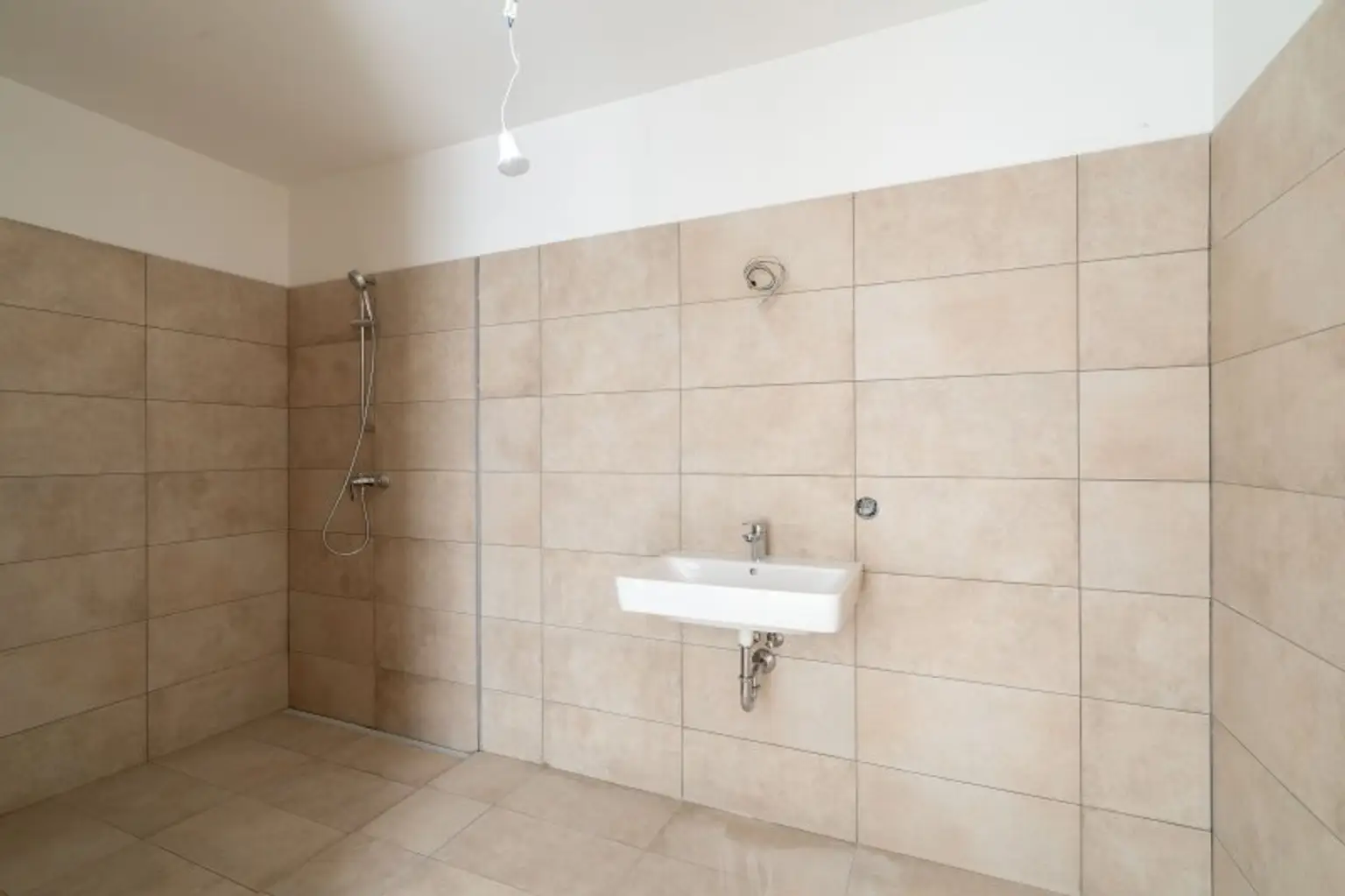 PROVISIONSFREI: Moderne 2-Zimmer-Wohnung mit Terrasse und Stadtblick in Ansfelden/Nettingsdorf
