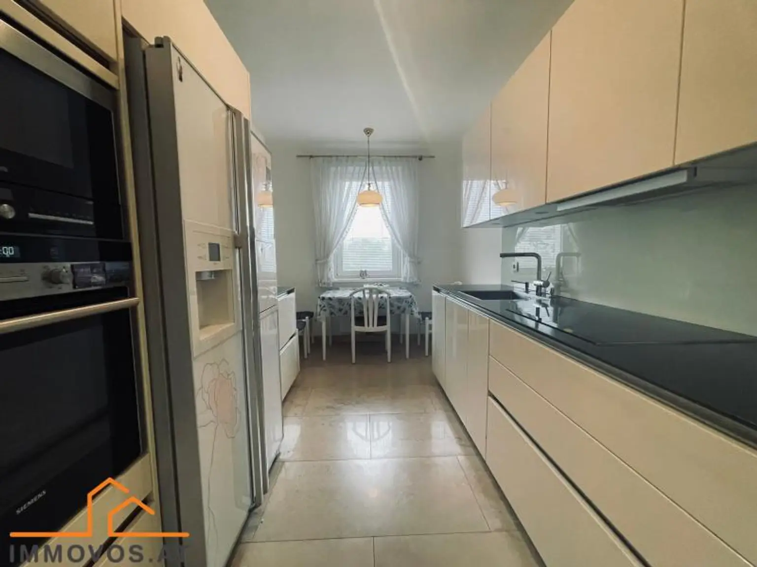 *PERFEKTE RAUMPLANUNG - GROSSE WOHNUNG ZUM WOHLFÜHLEN mit GRÜNBLICK*