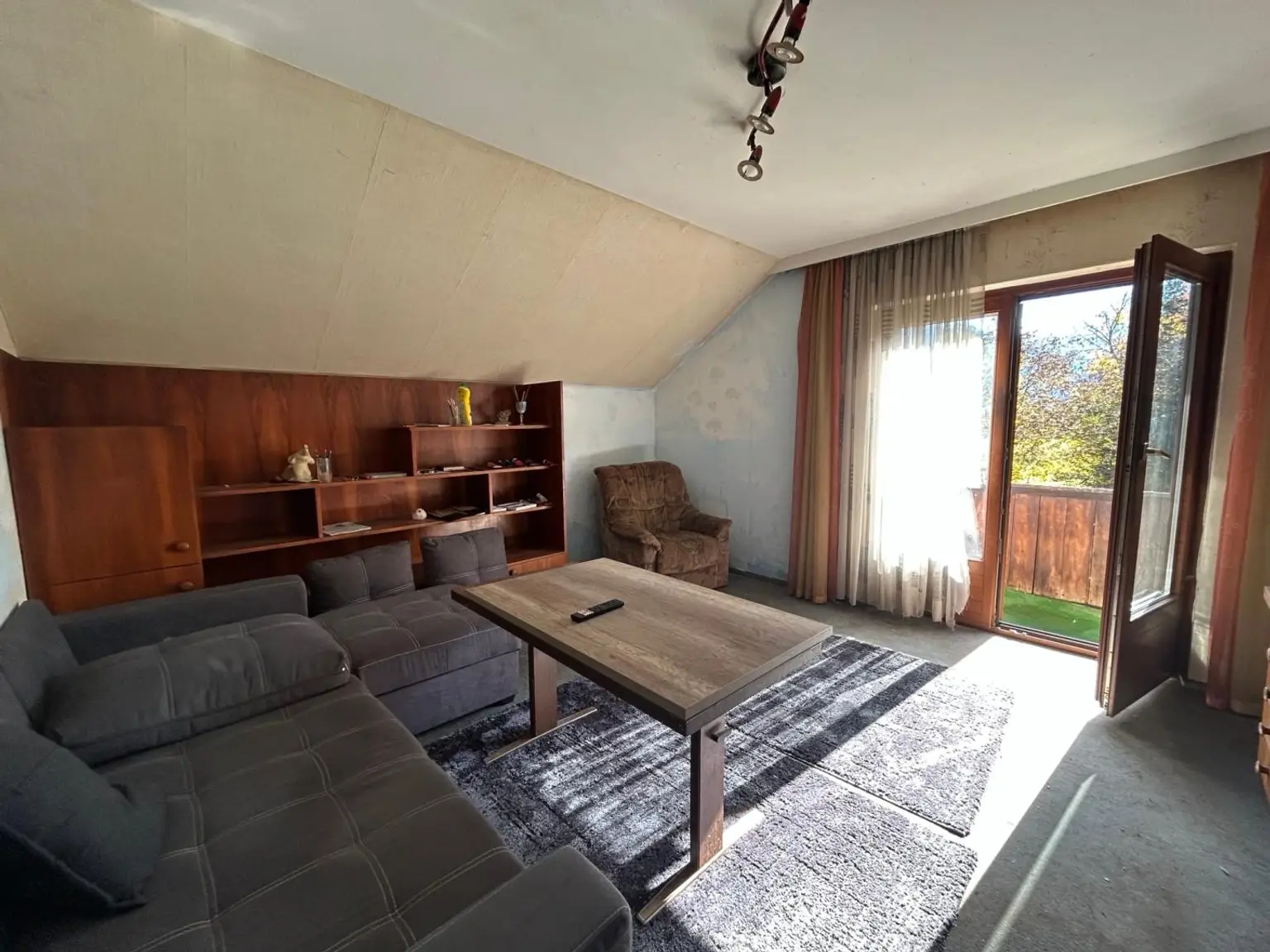 TOP LAGE! Einfamilienhaus mit viel Potenzial!