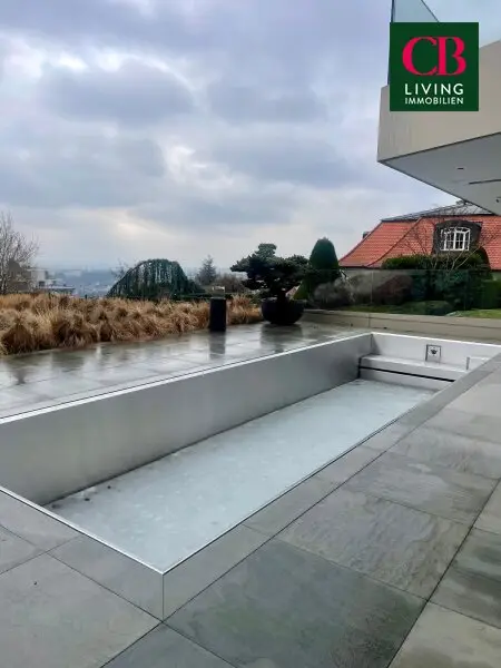 EXKLUSIVE VILLA IN BESTER LAGE – Wohnen, wo der Himmel Wien küsst !!