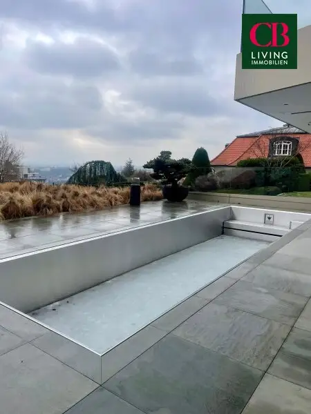 EXKLUSIVE VILLA IN BESTER LAGE – Wohnen, wo der Himmel Wien küsst !!