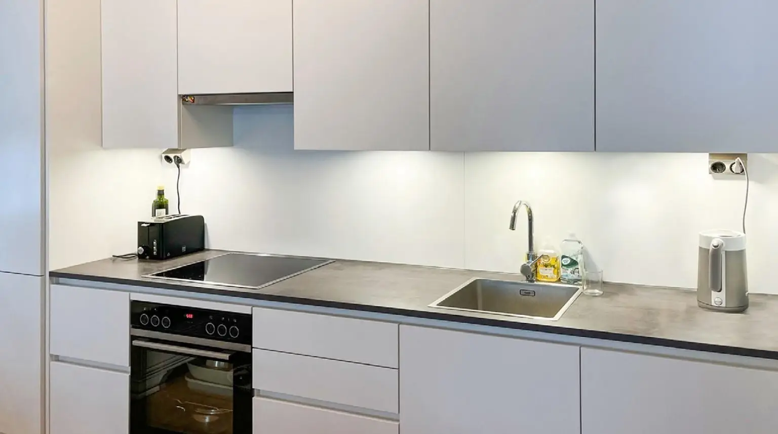 moderne Einbauküche