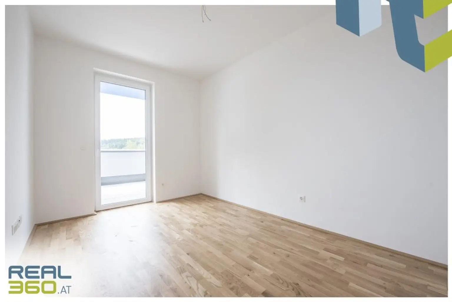 Schlafzimmer 3 mit Terrassenzugang Süd