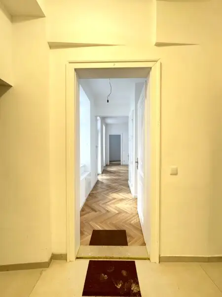 Exklusive 2-Zimmer-Terrassenwohnung im generalsanierten Altbau – Erstbezug mit hochwertiger Ausstattung in 1050 Wien