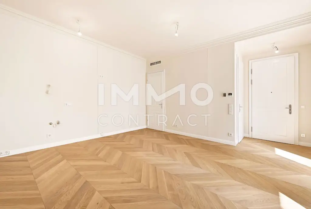 EXKLUSIVE 2-ZIMMER-WOHNUNG MIT
GROSSEM BALKON