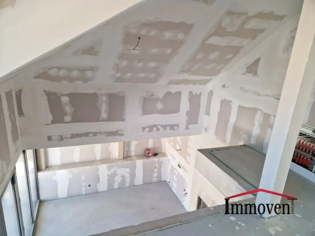 ERSTBEZUG - neue großzügige Wohnung in einem charmantem Altbau (Mietbeginn 01.01.2026)