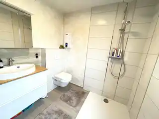 Duschbad (OG)
