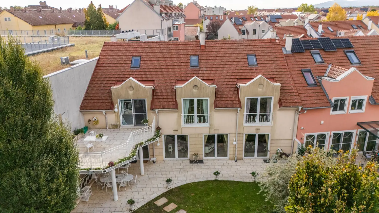 "Traumhaus direkt am See!"