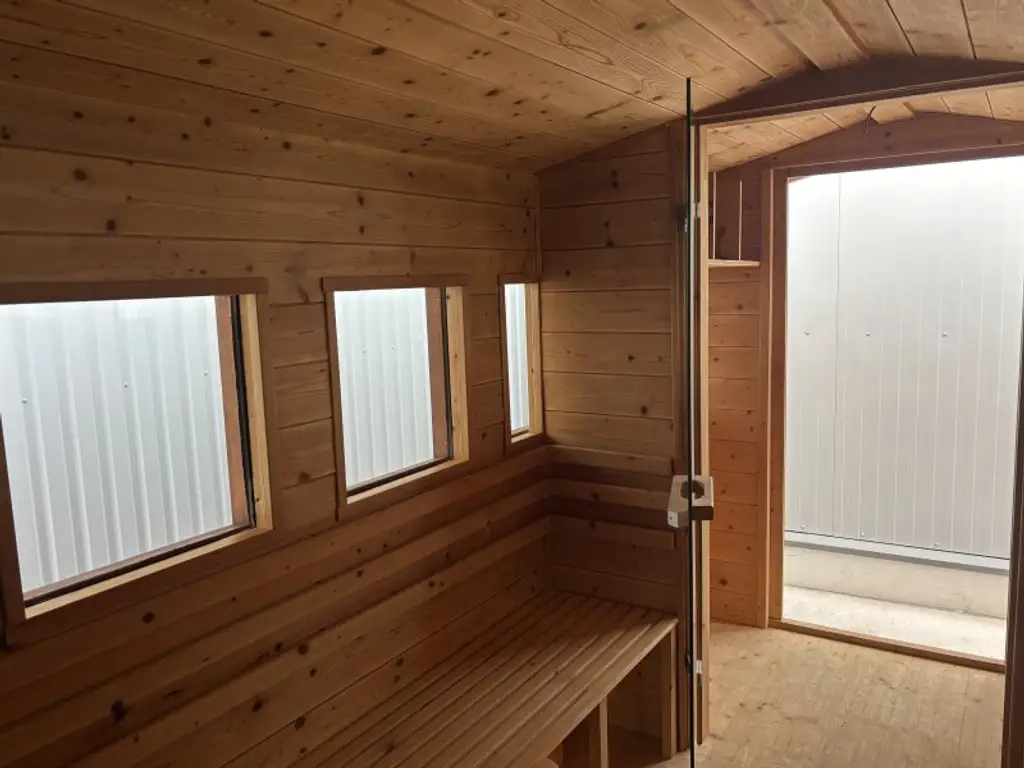 ** HOTMOBIL ** - Sauna auf Rädern in Neuzustand !!