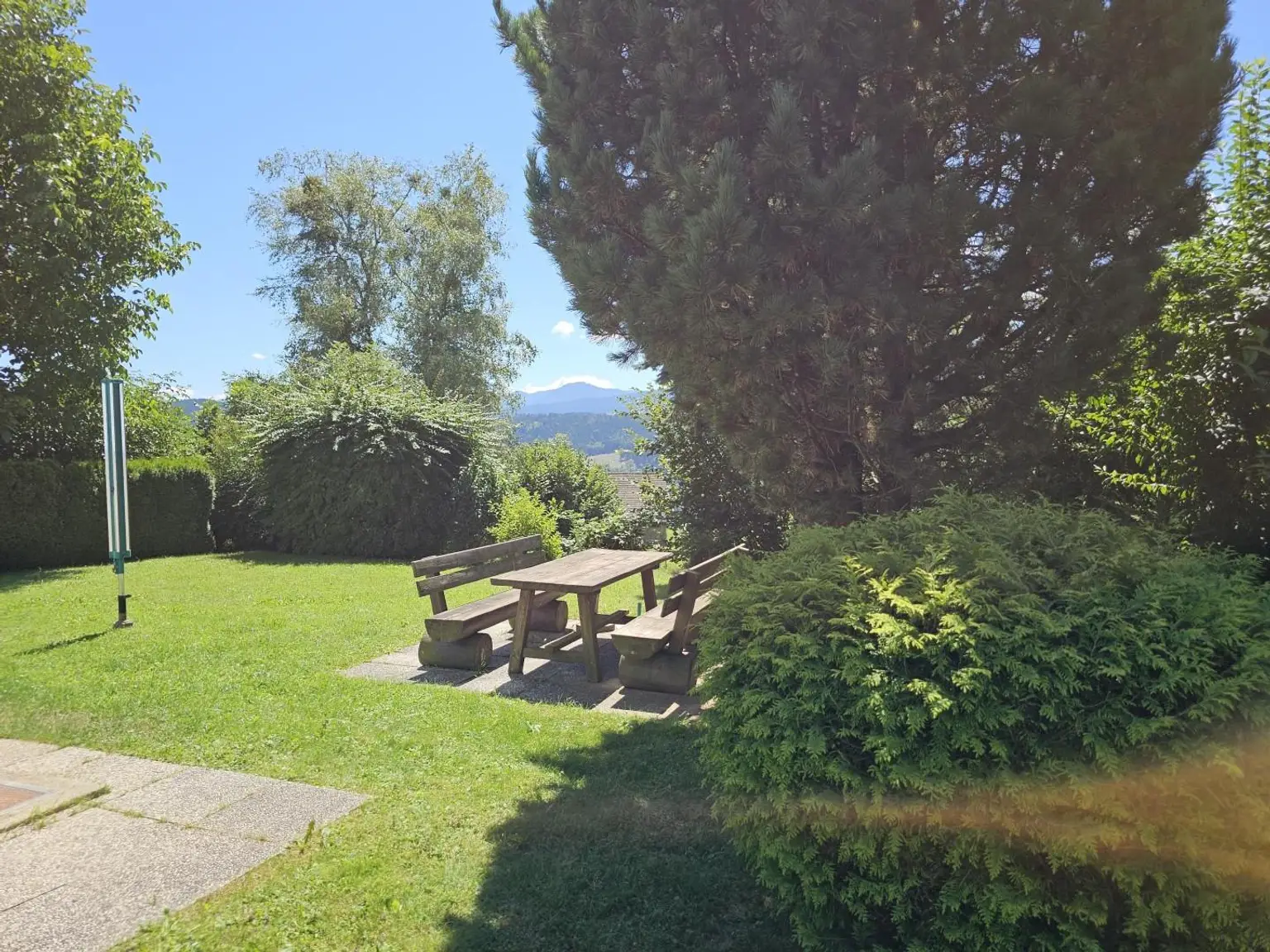 Gut geschnittene Wohnung in wunderschöner Lage am Sonnenplateau