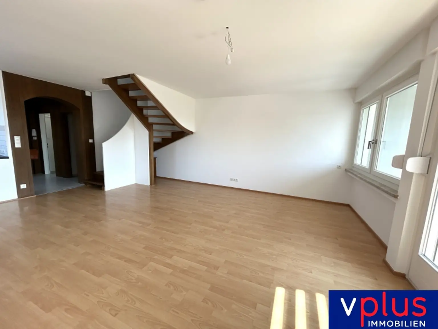 Großzügige, sanierte 3-Zimmer-Maisonette-Wohnung