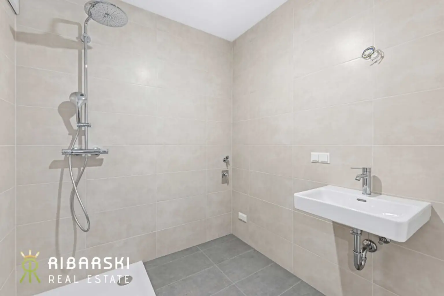 AM SCHULGARTEN - eine der letzten Wohnungen in der obersten Etage | Ausblick und Morgensonne genießen | Top 28  | provisionsfrei