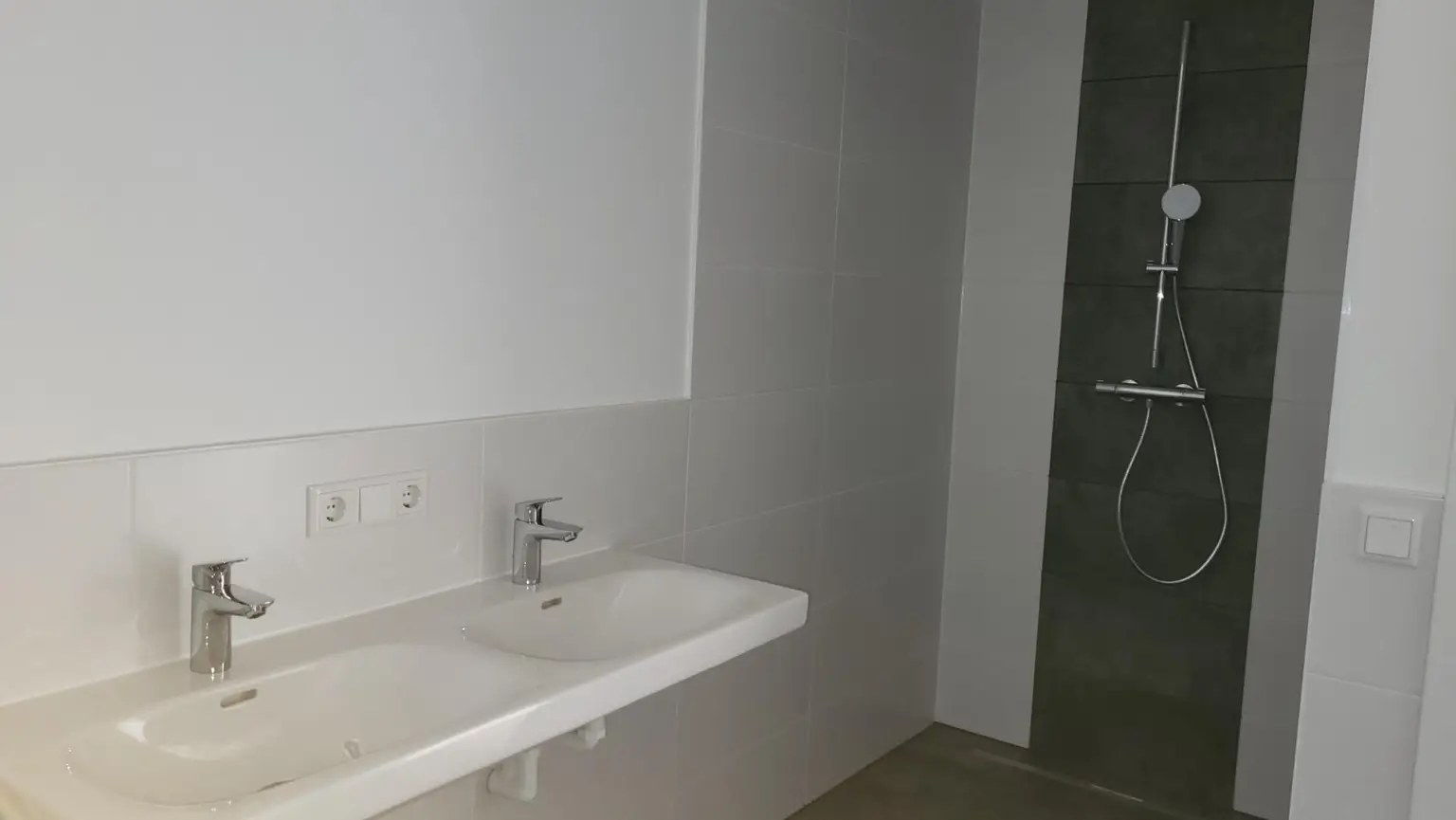 wunderschöne NEUBAU-Wohnung am Gröbminger Mitterberg