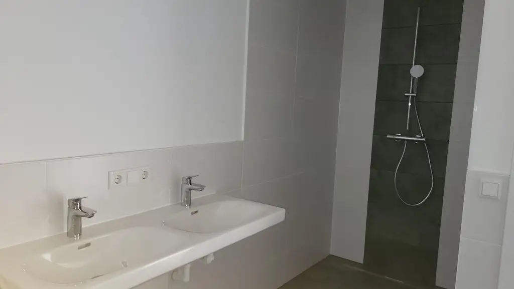 wunderschöne NEUBAU-Wohnung am Gröbminger Mitterberg