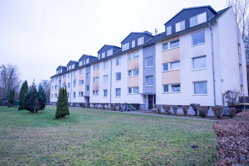 Charmante Dachgeschosswohnung in ruhiger Toplage von Winsen (Luhe)