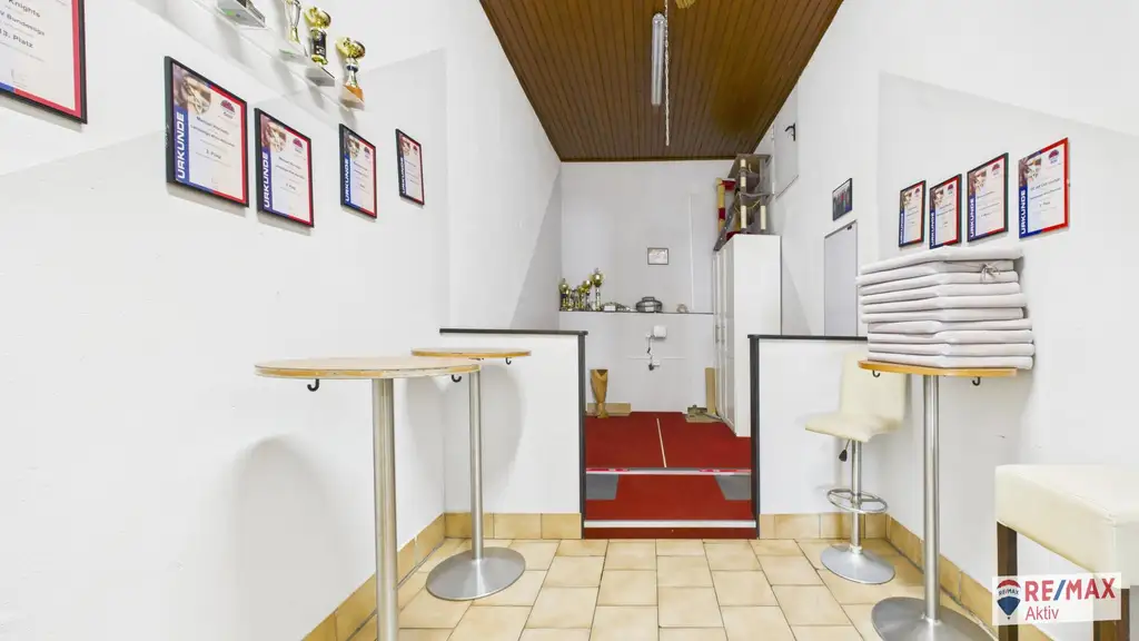 Voll ausgestattetes Gasthaus mit Wohnung in Angern an der March