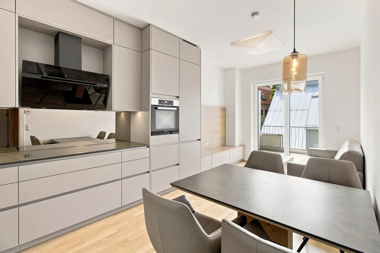 H | Exklusive DG WOHNUNG ++ mit DACHTERRASSE und WIENBLICK | Prima Service Immobilien