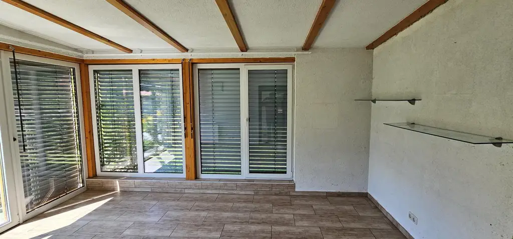 Haus mit großem Gestaltungsspielraum 2 Wohneinheiten