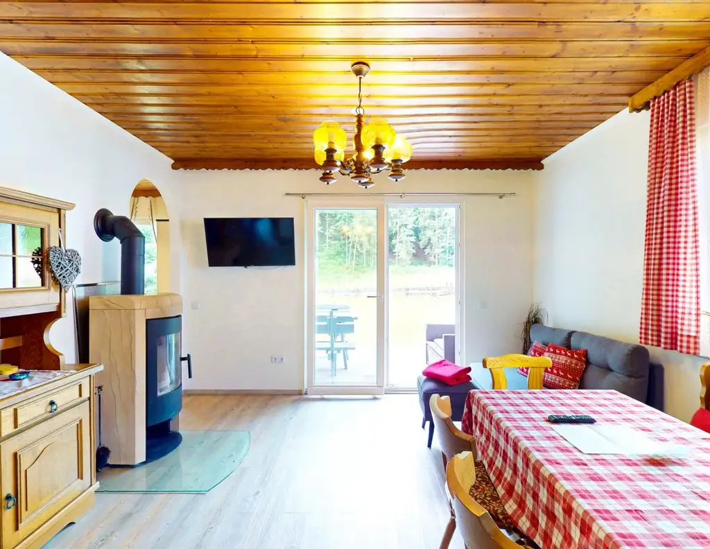 Elegantes Ferienhaus / Chalet im Bodental - sofortige Einnahmemöglichkeit