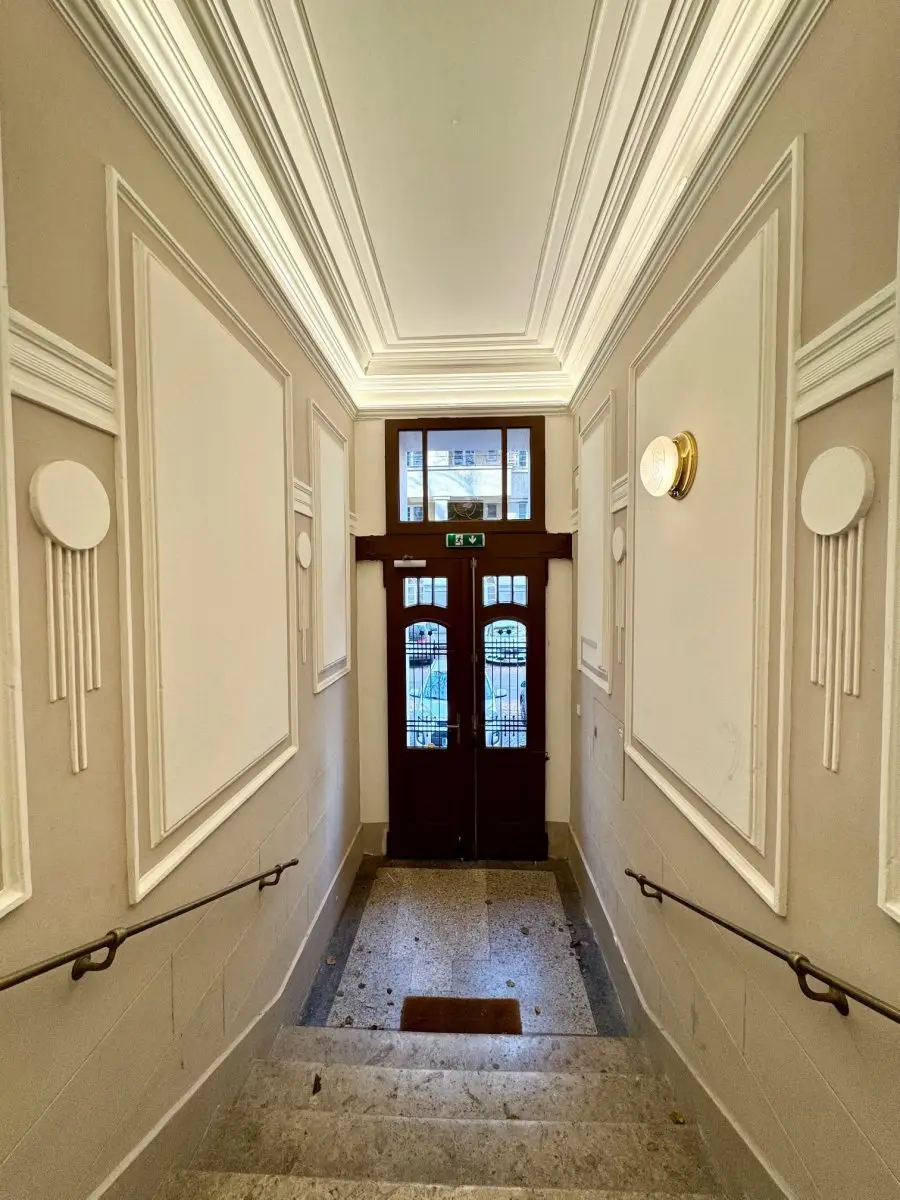 C | ++ NEU ++ ALTBAUWOHNUNG mit großem Potenzial | Prima Service Immobilien